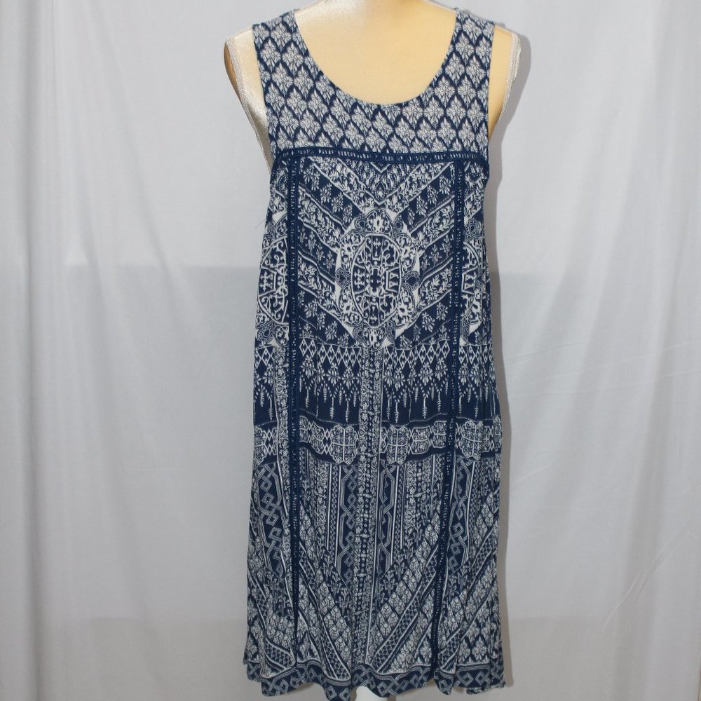 KNOX ROSE Handkerchief Style Dress